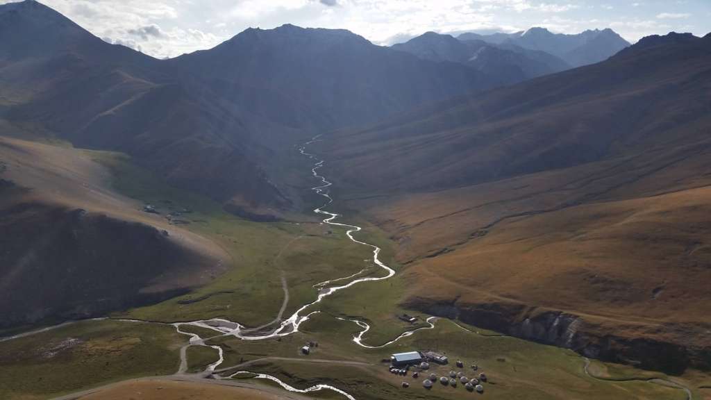 Our first trip to Kyrgyzstan- a 11 days Kyrgyzstan itinerary